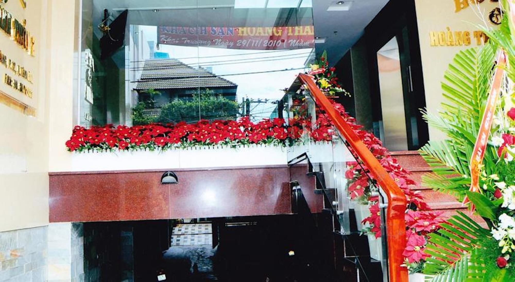 Hoang Thanh Thuy Airport Hotel 2 - Gan Am Thuc Dem Cho Hoang Hoa Tham Ho Chi Minh City Exterior photo