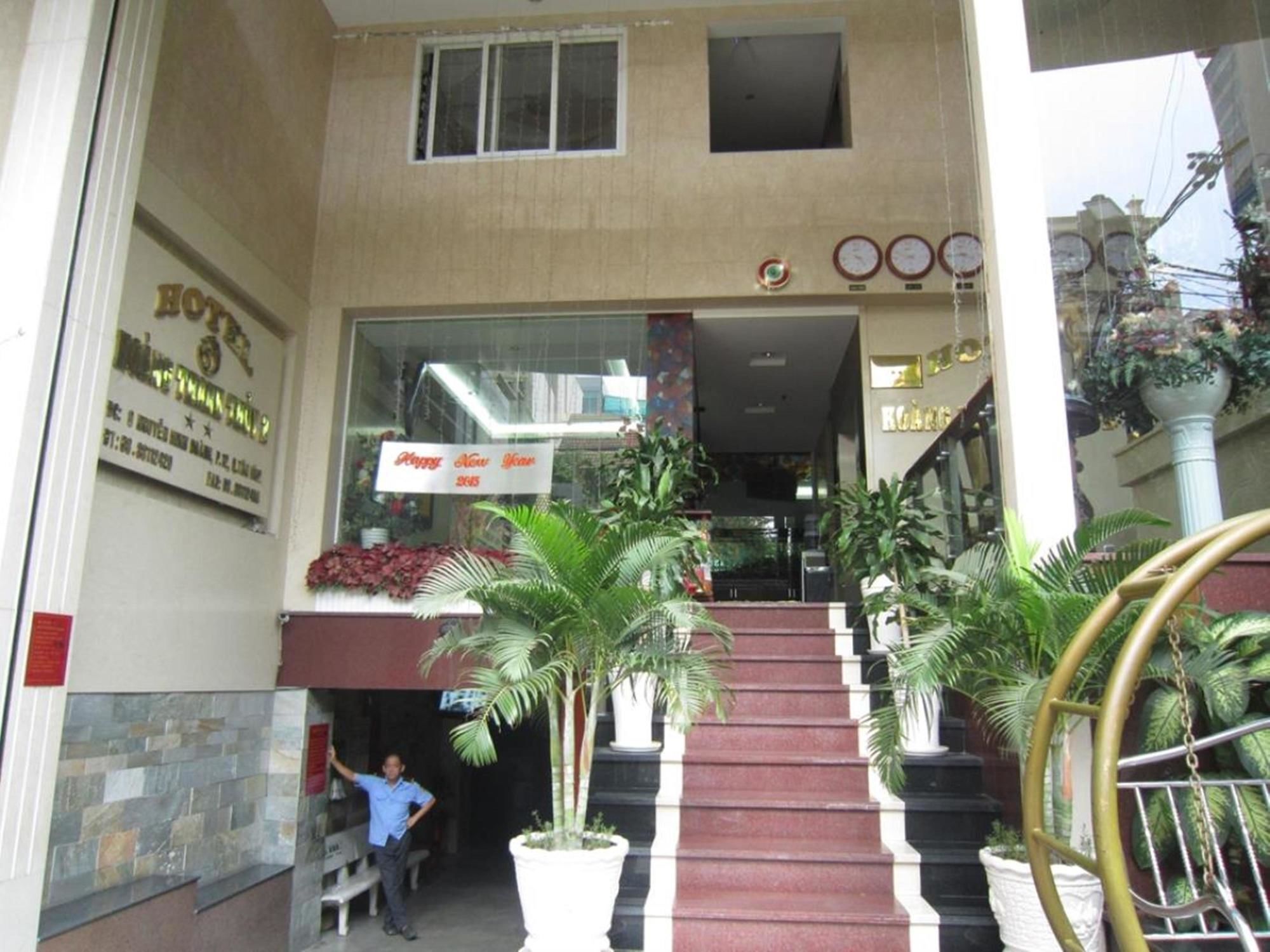 Hoang Thanh Thuy Airport Hotel 2 - Gan Am Thuc Dem Cho Hoang Hoa Tham Ho Chi Minh City Exterior photo